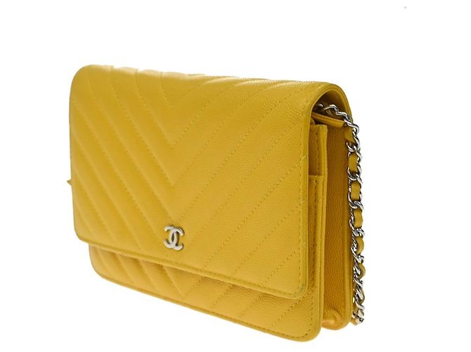 Chanel Wallet on Chain Quilted Caviar Medium - vista 2