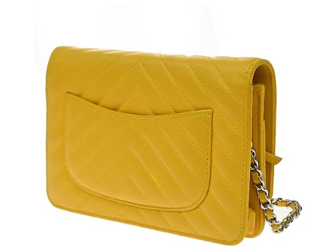 Chanel Wallet on Chain Quilted Caviar Medium - vista 4