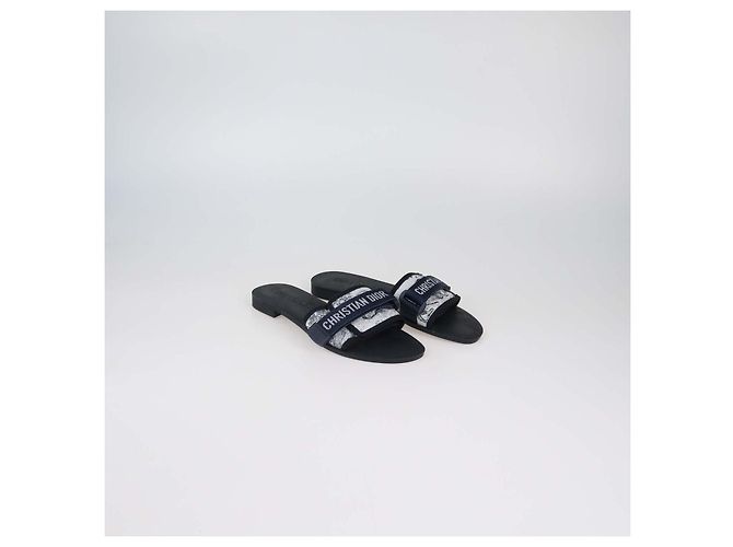 Dio(r)evolution Slider aus technischem Gewebe mit Deep Blue Oblique-Print Christian Dior - Ansicht 2