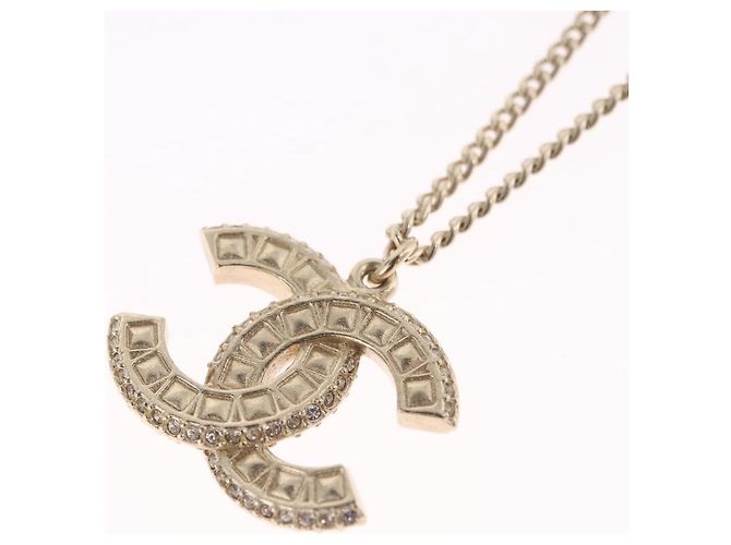 Pendente Chanel Multi-Logo inciso CC in metallo con cristalli - vista 5