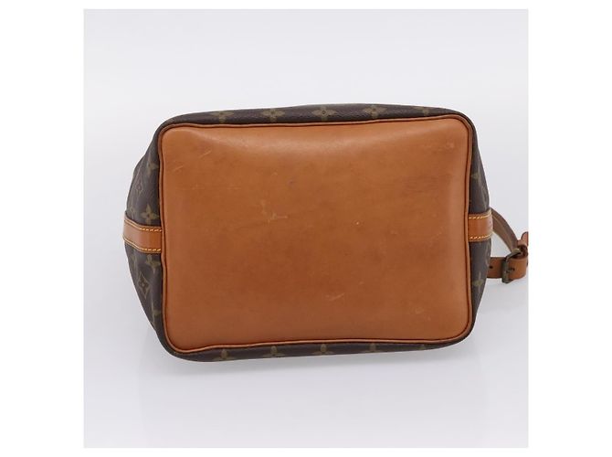 Louis Vuitton Petit Noe Monogram Canvas Small - vista 5