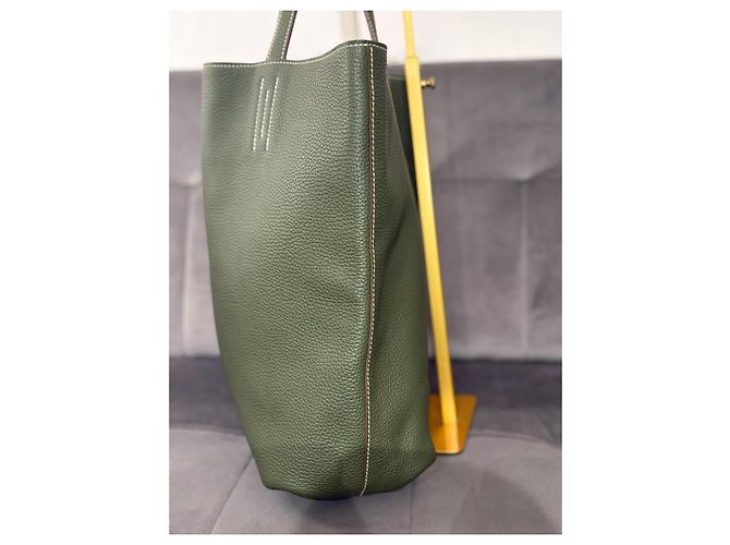Hermès Borsa Tote Reversibile in Pelle Verde e Bianca - vista 4