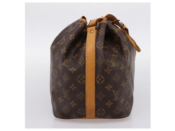 Louis Vuitton Petit Noe Monogram Canvas Small - vista 3