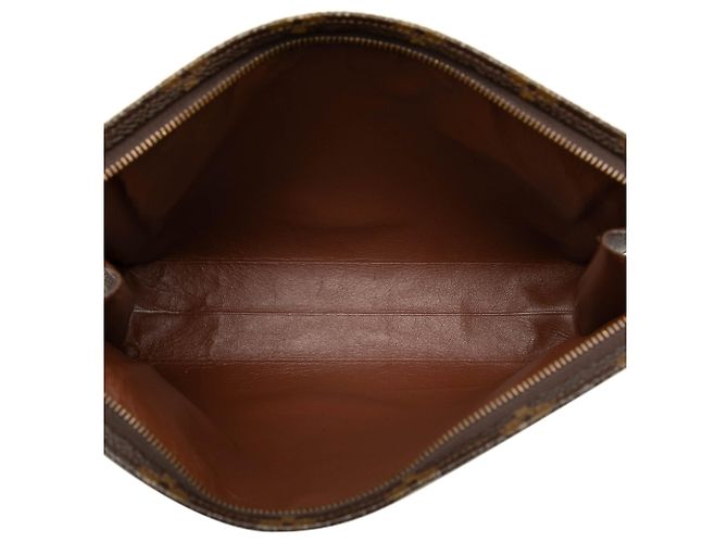 Necessaire 26 Louis Vuitton Monogram marrone Borsa clutch - vista 4