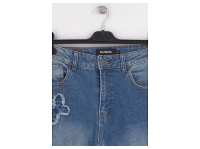 Vaqueros Desigual azules de algodón con parches de mariposas y bordados - vista 3