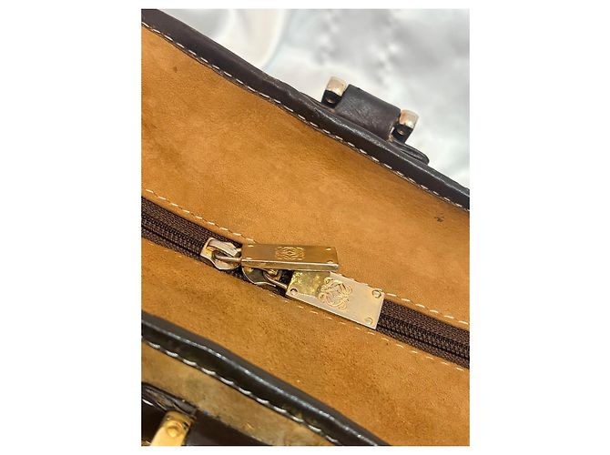 Borsa Loewe Amazona in camoscio e pelle marrone - vista 4