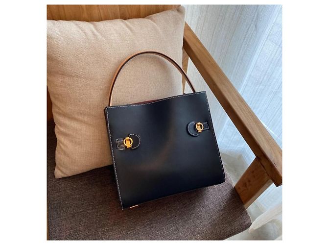 Bolsa Tory Burch Lee Radziwill Small em couro - vista 3