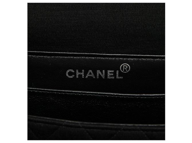 Chanel Black CC Quilted Jersey Double Sided Flap - vista 6
