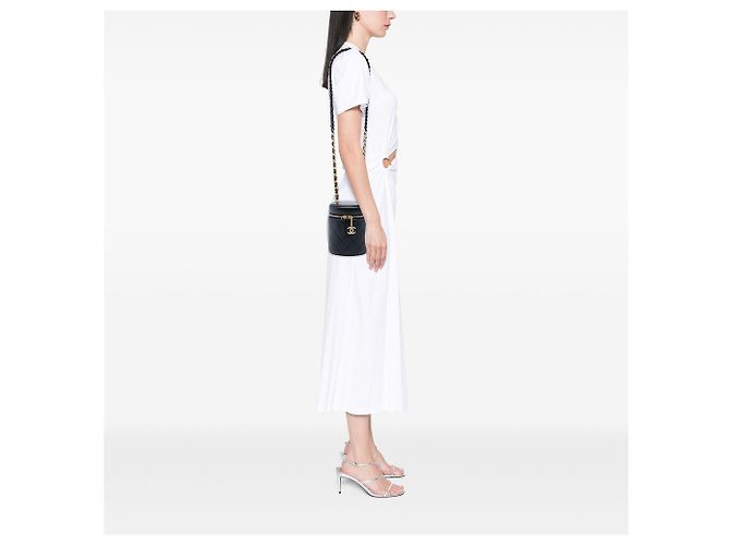 Chanel Mini Vanity Case Verticale in Lambskin Matelassé Nero CC - vista 5
