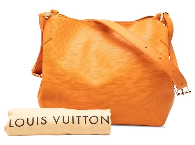 Louis Vuitton Orange Epi Mandara MM - vista 7