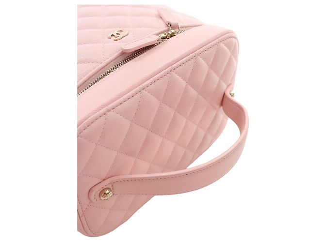 Necessaire Chanel Pink CC Quilted Caviar Vanity Case - vista 15