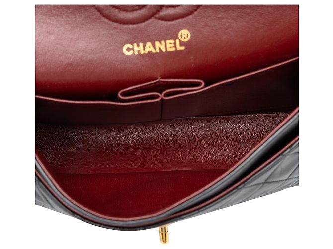 Chanel Black Small Classic Lambskin Double Flap - vista 4