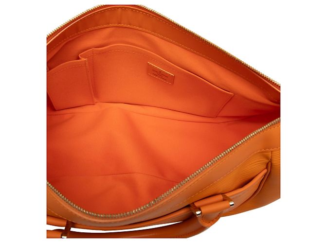 Louis Vuitton Orange Epi Dhanura MM - vista 4