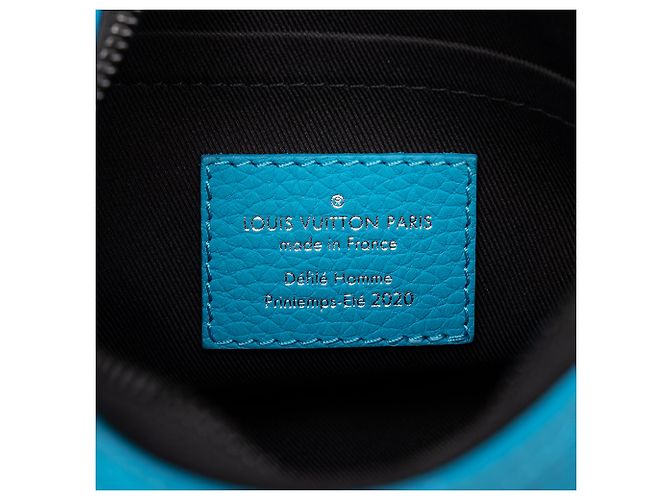 Louis Vuitton Blue Monogram Taurillon Triangle Messenger - vista 5