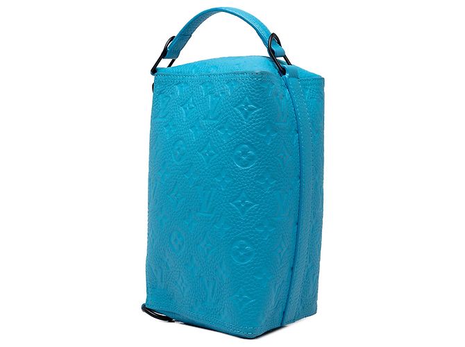 Louis Vuitton Blue Monogram Taurillon Triangle Messenger - vista 7
