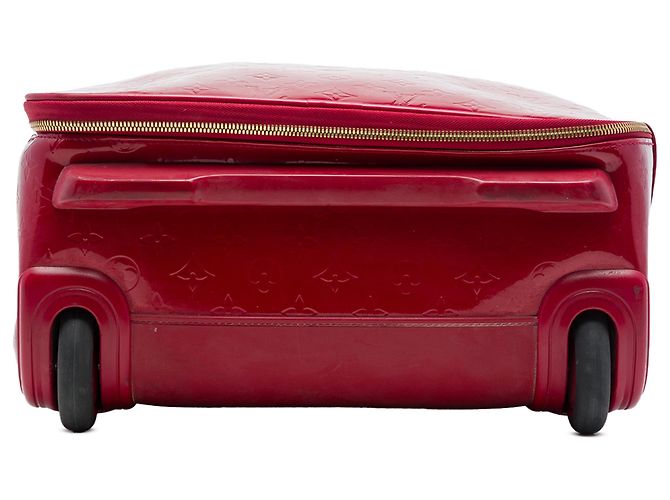 Louis Vuitton Red Monogram Vernis Pegase 45 - vista 3