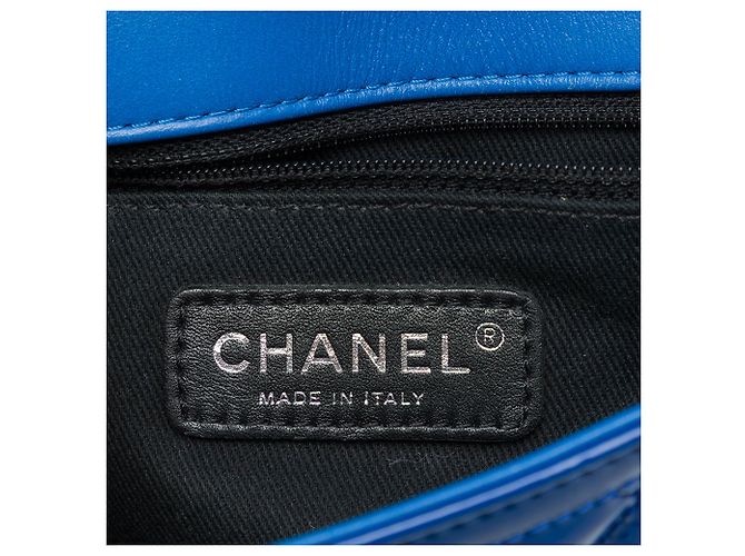 Chanel Blue Small Quilted Patent Coco Shine Flap - vista 5