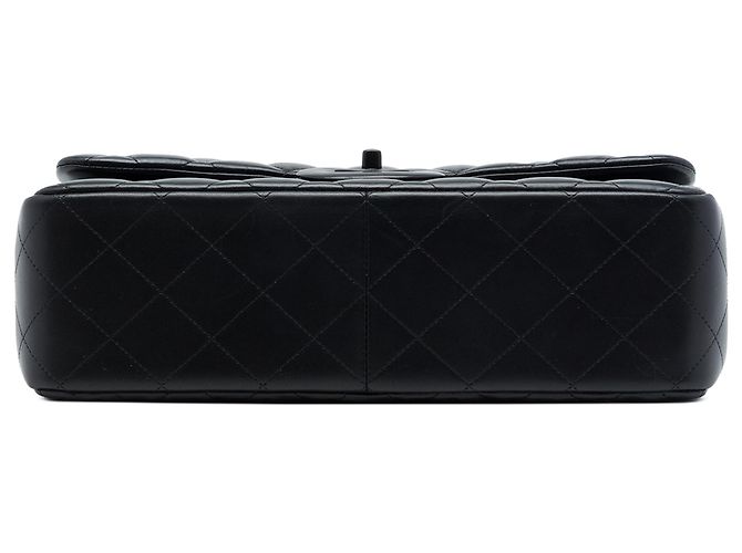 Chanel Black Jumbo Classic Lambskin So Black Double Flap - vista 3