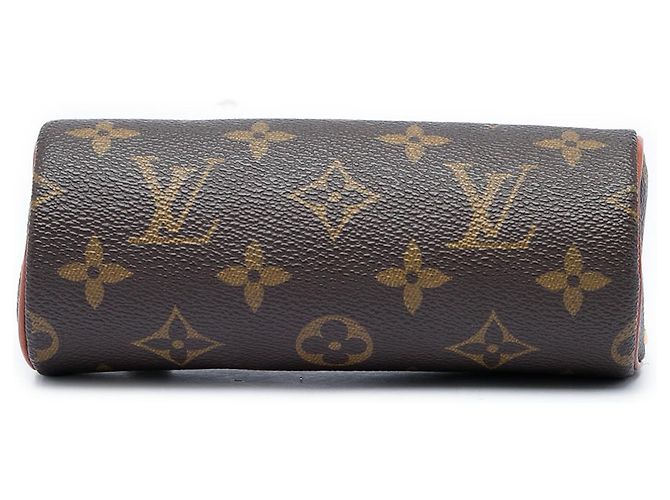 Louis Vuitton Brown Monogram Papillon Pochette - vista 3