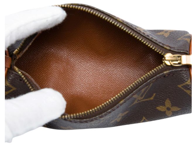 Louis Vuitton Brown Monogram Papillon Pochette - vista 4