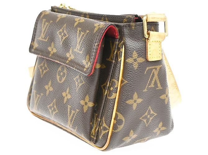 Cité Louis Vuitton Viva Cite Monogram Canvas PM - vista 3