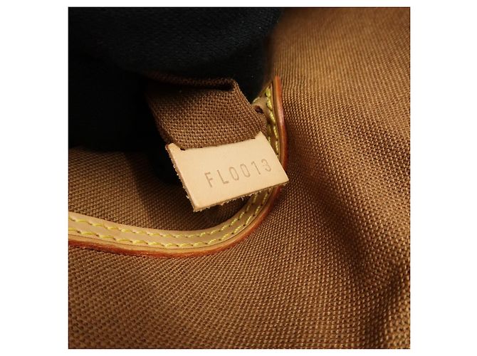 Louis Vuitton Alma Monogram Canvas PM - vista 7