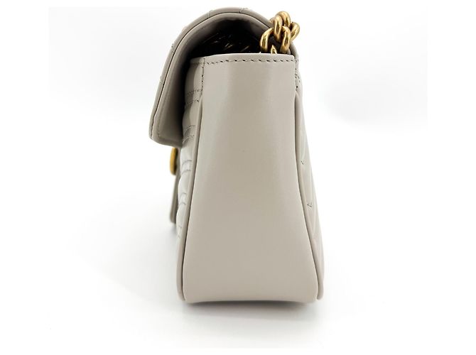 Gucci GG Marmont Flap Matelasse Leather Mini - vista 3