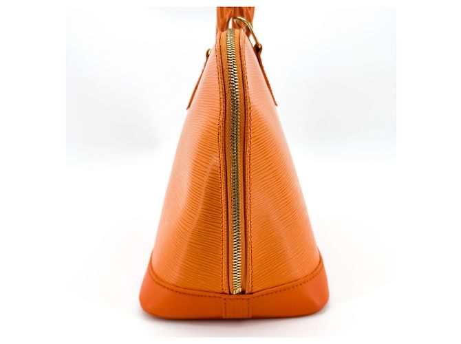 Louis Vuitton Alma Epi Leather PM - vista 4
