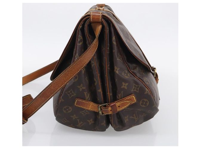 Louis Vuitton Saumur Monogram Canvas 35 - vista 3