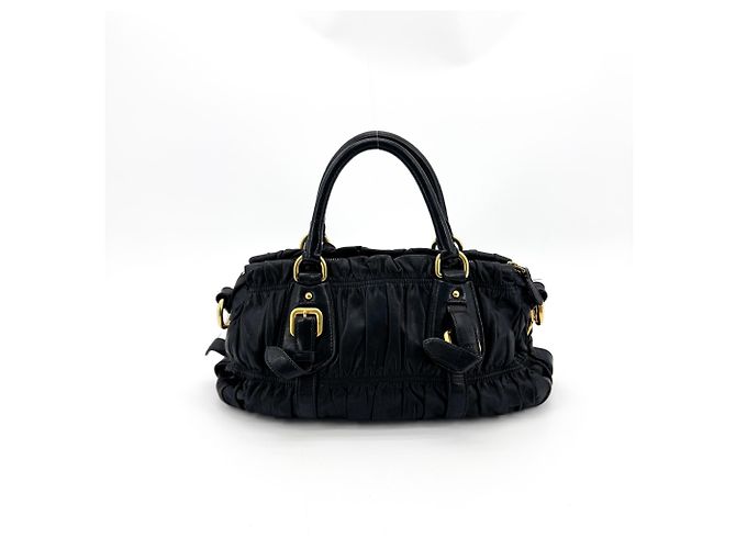 Borsa convertible Prada Gaufre in pelle Nappa Medium - vista 2