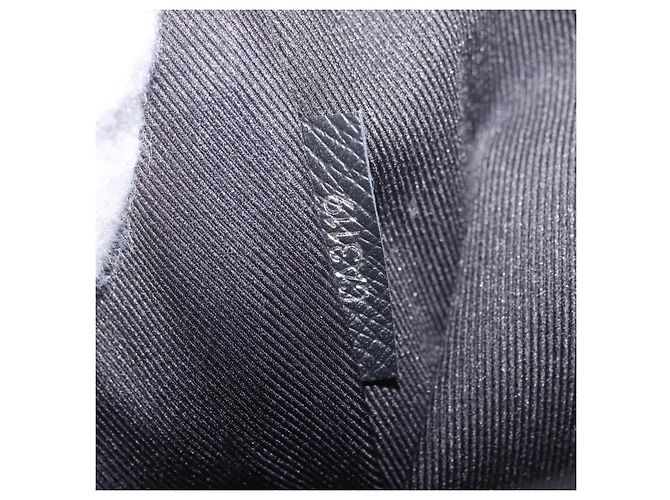 Louis Vuitton Alex Messenger Taiga Leather PM - vista 7