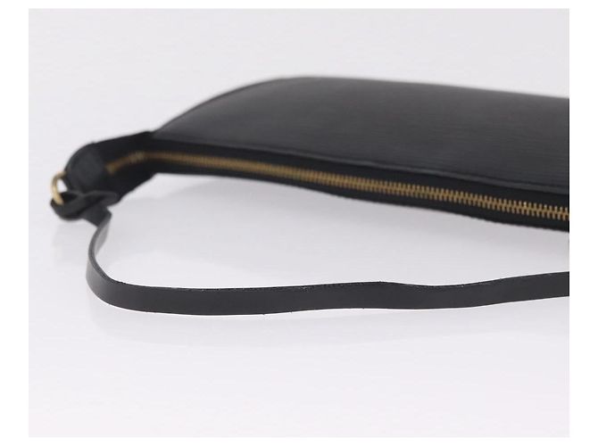 Louis Vuitton Pochette Accessoires Epi Leather MM - vista 7