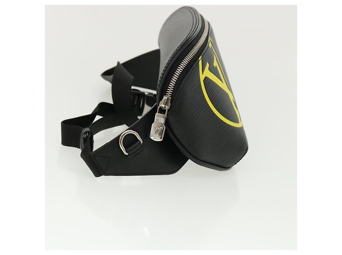Louis Vuitton Bum Initials Epi Leather - vista 4