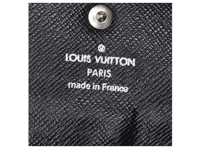 Louis Vuitton Damier Graphite Multicle 6 Key Case - view 7
