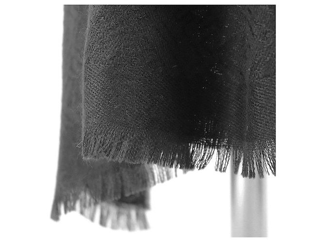 FENDI FENDI Sciarpa Cape in Lana e Cashmere - vista 5