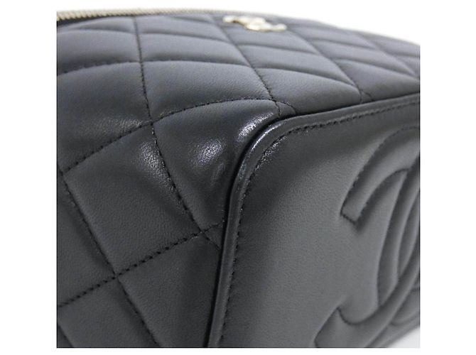 Chanel Borsa a tracolla in agnello nero AP2199 - vista 3