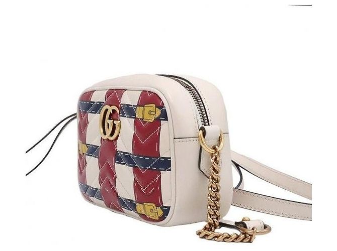 Gucci Mini borsa a tracolla Matelassé Chevron con stampa Trompe L'Oeil - vista 2