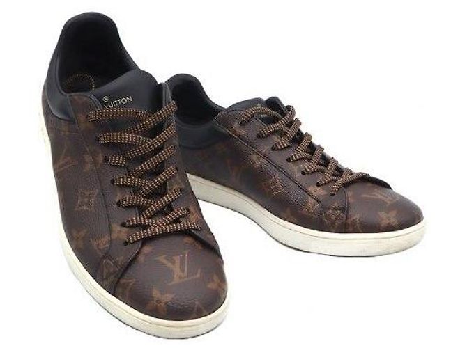 Louis Vuitton Sneakers Luxembourg in canvas Monogram - vista 4