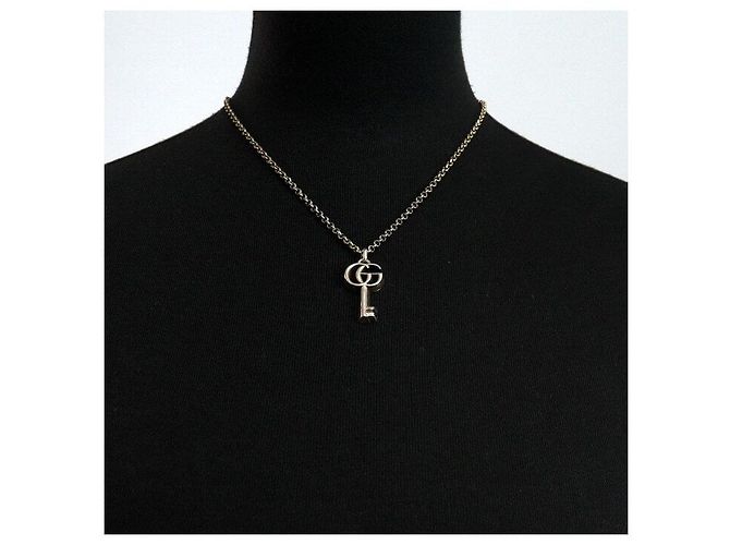 Gucci Collana con pendente a chiave GG Marmont argento - vista 2