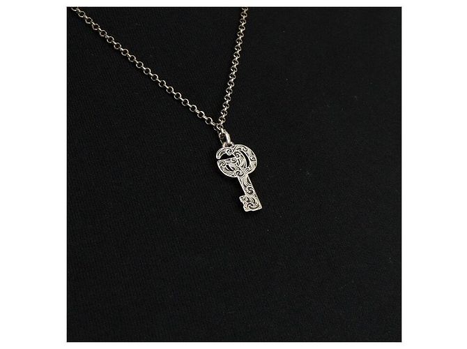 Gucci Collana con pendente a chiave GG Marmont argento - vista 6