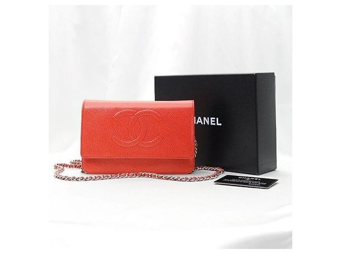Wallet On Chain Chanel Borsa a tracolla WOC Signature in caviale rosso e argento - vista 2