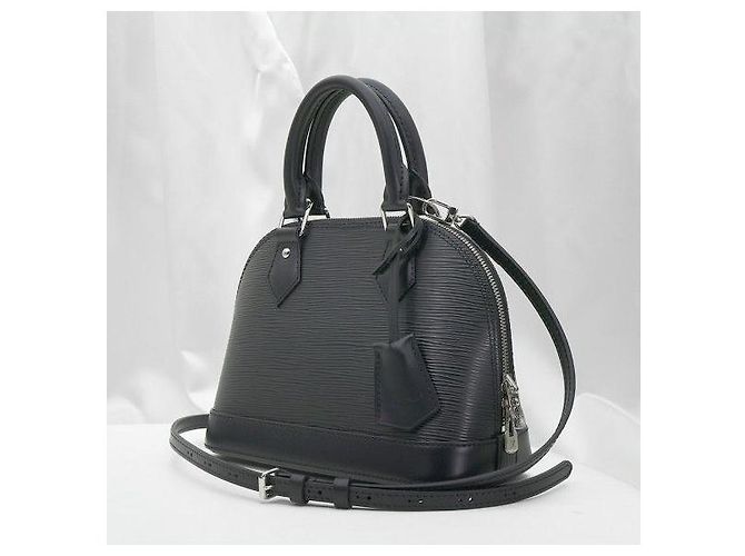 Louis Vuitton Alma BB in pelle Epi nera - vista 3