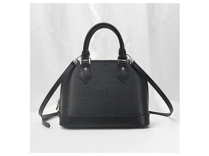 Louis Vuitton Alma BB in pelle Epi nera - vista 4