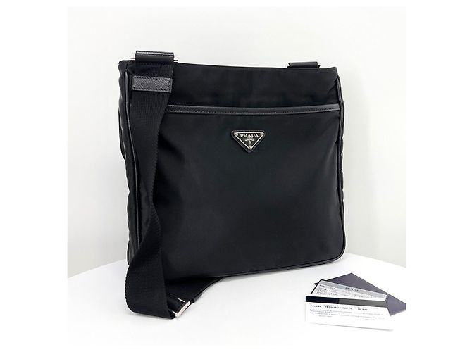 Prada Borsa Messenger Crossbody in Nylon con Logo Triangolare Nera - vista 2