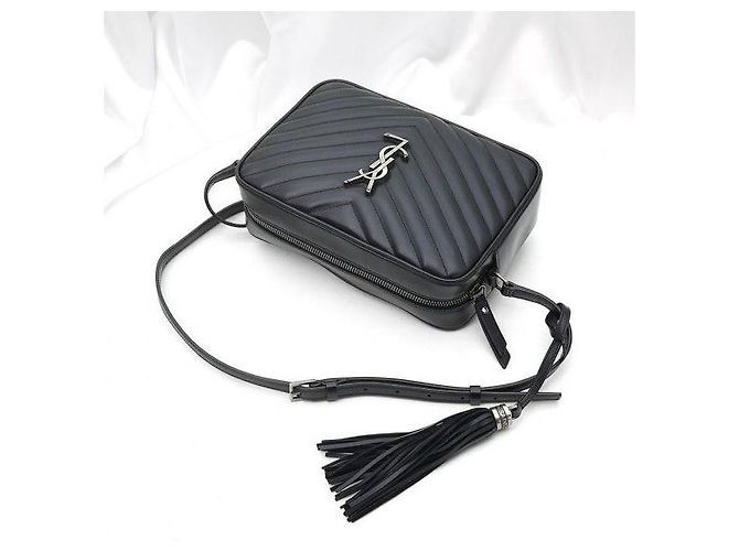 Autre Marque Borsa a tracolla Lou Camera in pelle trapuntata con monogramma argento - vista 5