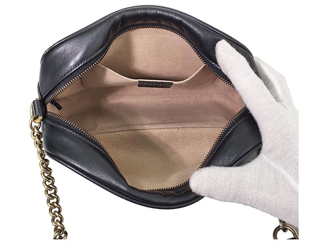 Gucci Borsa a tracolla con catena Marmont Matelassé Camera Bag Nero Oro - vista 11