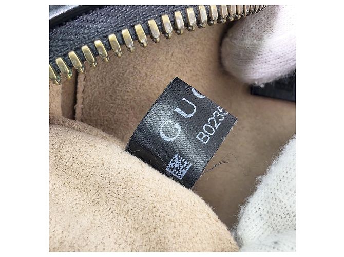 Gucci Borsa a tracolla con catena Marmont Matelassé Camera Bag Nero Oro - vista 14