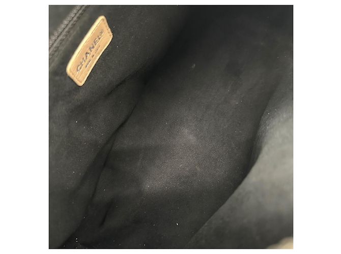 Chanel Borsa Tote Boston in Vernice Chocolate Bar - vista 16