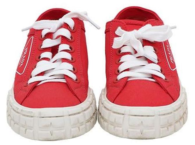 Prada Sneaker aus Nylon-Gabardine - Ansicht 2