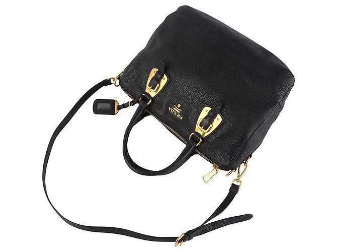 Prada Bolsa de ombro com ferragens douradas - vista 4